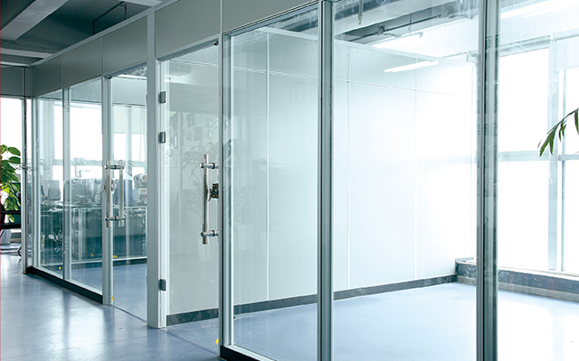 Glass Partition: The Best Choice for Creating Efficient Office Space